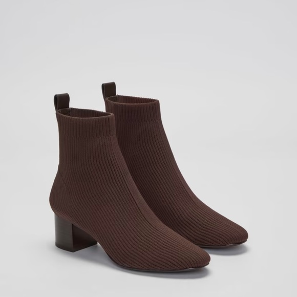 Everlane Glove Boot - Picture 1 of 6